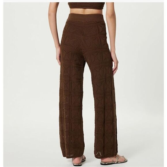 ASTR the label Brown Pull-On Flare-Leg Crochet Pant Beachwear Vacation SZ S NWT - Picture 2 of 6